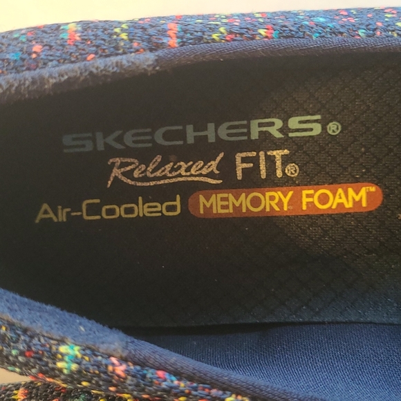 Skechers Women's Slip-On Loafer, Knitted Pattern, Multi-Color (Navy), Size 7.5 - Picture 4 of 16